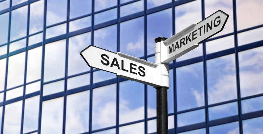 perbedaan sales dan marketing