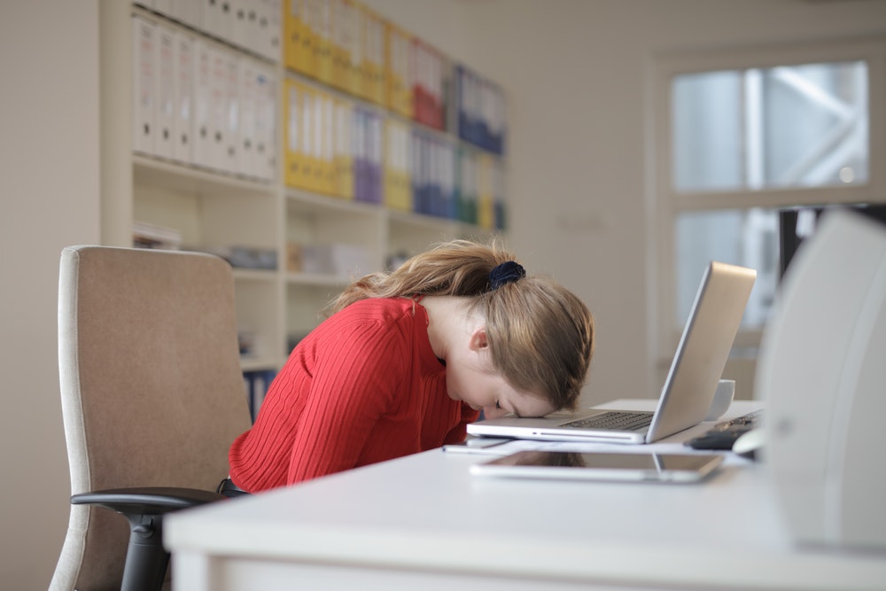 Awas! 5 Kebiasaan Penyebab Burnout Ini Harus Kamu Buang