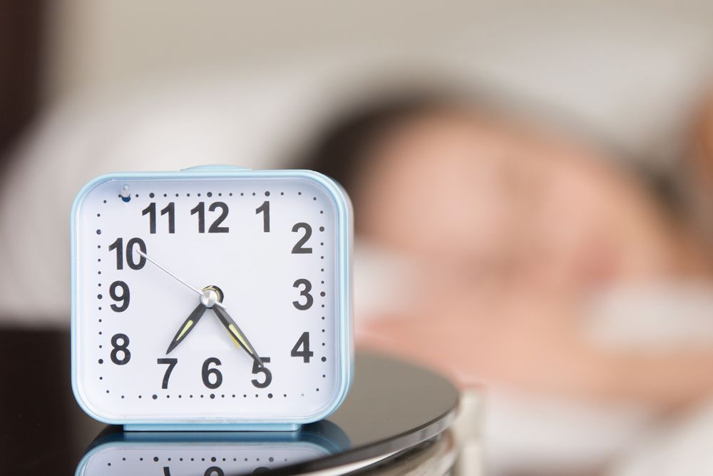 Sulit Bangun Pagi saat WFH? Kenali Penyebab dan Tips Menyiasatinya