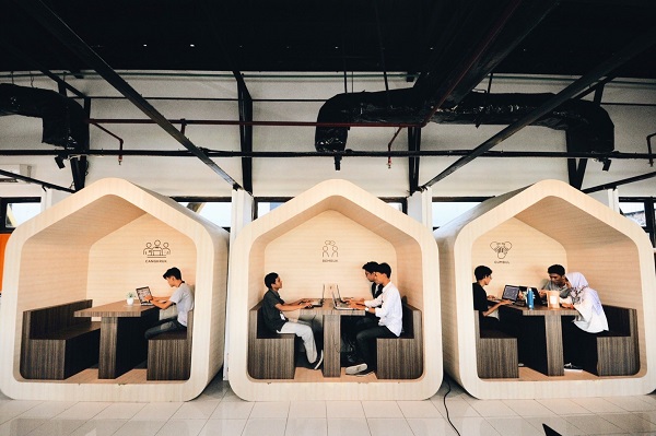 Coworking Space Surabaya: 10 Pilihan Tempat Kerja Bersama