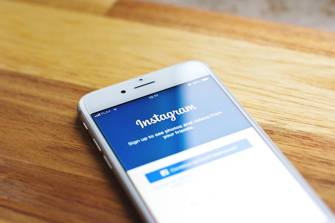 Tambahkan tautan ke kisah Instagram di Android