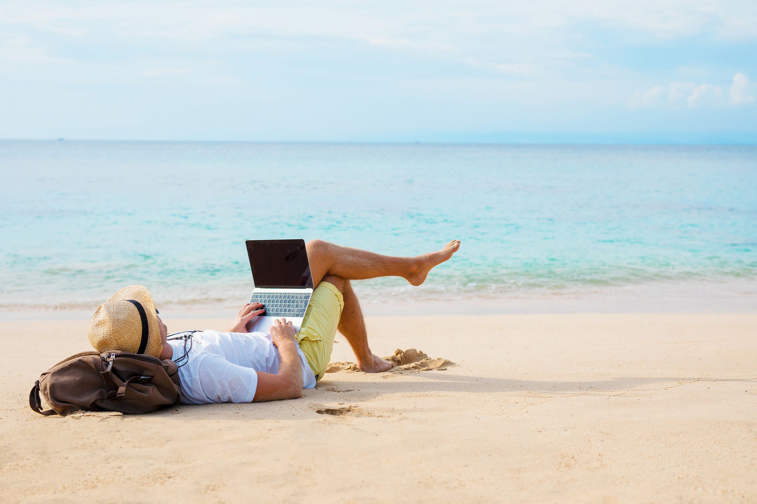 mengapa ambil workcation alih-alih cuti liburan