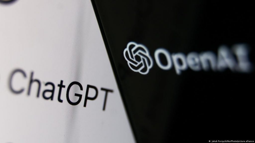 logo chatGPT dan openAI