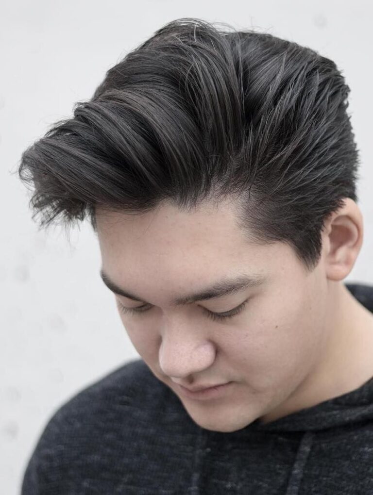 35 Model Rambut untuk Pria & Wanita dengan Wajah Bulat