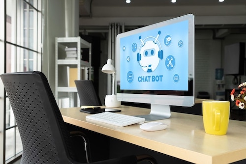 AI có thể giao tiếp tự động với người dùng thông qua chat box