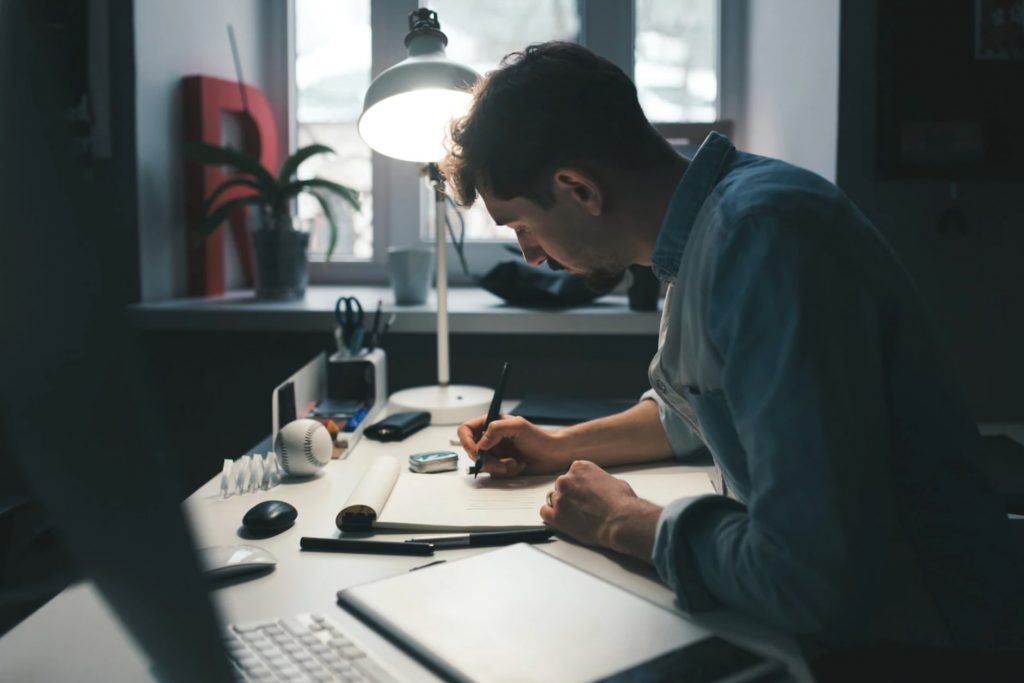 biểu hiện của người có trách nhiệm trong công việc