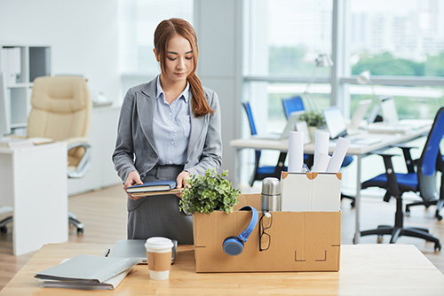 làm gì khi bị sa thải
