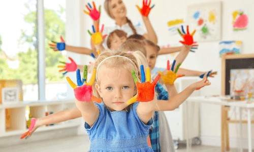 tuyển giáo viên mầm non
