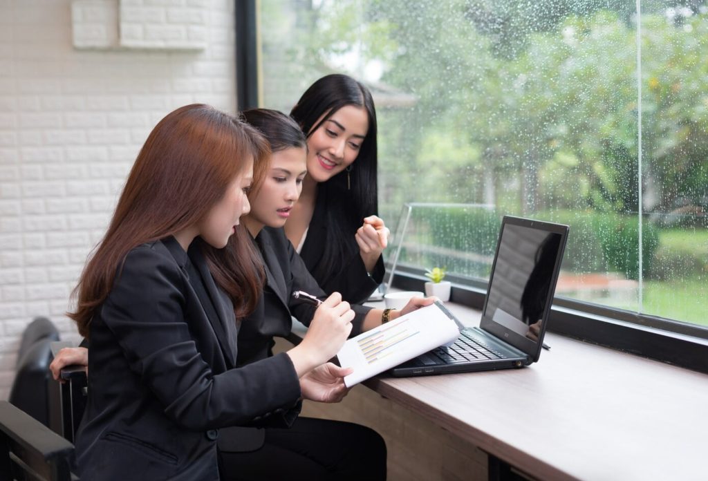 quản trị văn phòng ra trường làm gì